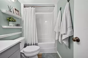 995 La Guna Dr, Venice, FL 34285 - Photo 39