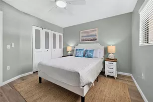 995 La Guna Dr, Venice, FL 34285 - Photo 41