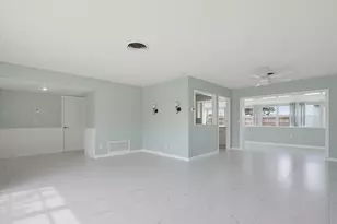 1797 Pomelo Dr, Venice, FL 34293 - Photo 3