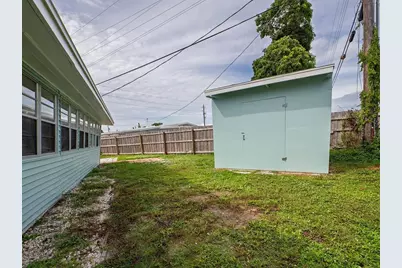 1797 Pomelo Drive, Venice, FL 34293 - Photo 37