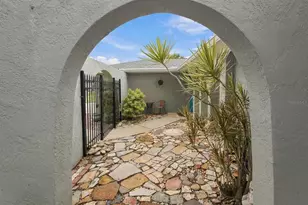 2331 Sandlewood Dr, Venice, FL 34293 - Photo 19