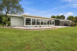 2331 Sandlewood Dr, Venice, FL 34293 - Photo 21