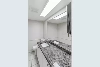 4485 Gulf Of Mexico Drive #402, Longboat Key, FL 34228 - Photo 43