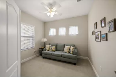 11548 Okaloosa Drive W, Venice, FL 34293 - Photo 9