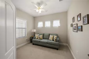 11548 Okaloosa Dr W, Venice, FL 34293 - Photo 9
