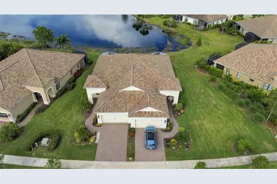 11548 Okaloosa Drive W, Venice, FL 34293 - Photo 45