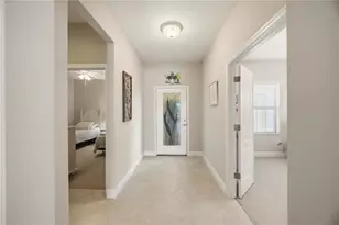 11548 Okaloosa Dr W, Venice, FL 34293 - Photo 7