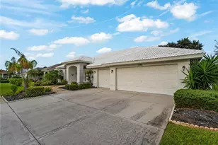 546 Laurel Cherry Ln, Venice, FL 34293 - Photo 9
