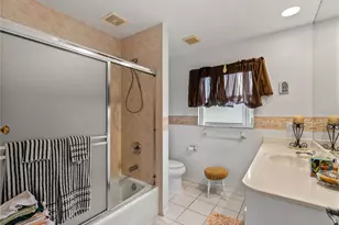 546 Laurel Cherry Ln, Venice, FL 34293 - Photo 37