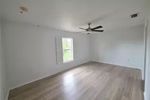 924 Euclid, Venice, FL 34293 - Photo 9