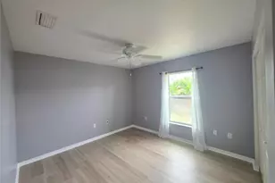 924 Euclid, Venice, FL 34293 - Photo 15
