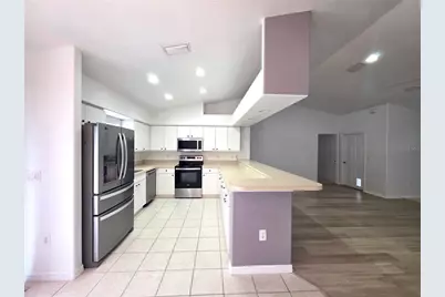 924 Euclid, Venice, FL 34293 - Photo 7