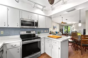 1477 Hudson Rd, Venice, FL 34293 - Photo 17