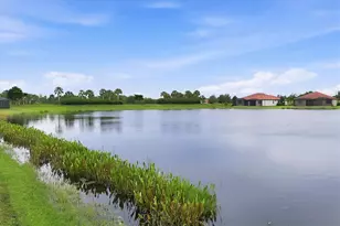 24033 Canterwood Wy, Venice, FL 34293 - Photo 21