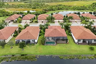 24033 Canterwood Wy, Venice, FL 34293 - Photo 23