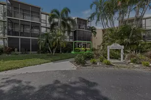 612 Bird Bay Dr S, Venice, FL 34285 - Photo 17