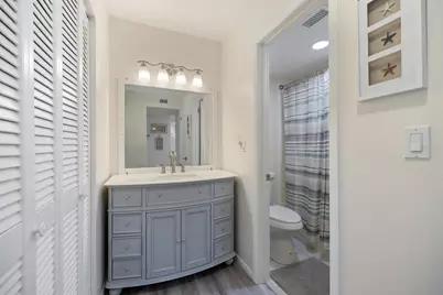612 Bird Bay Drive S #118, Venice, FL 34285 - Photo 9