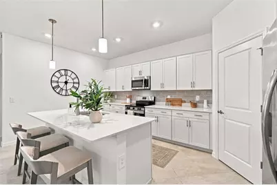 17085 Luminous Avenue, Venice, FL 34293 - Photo 9