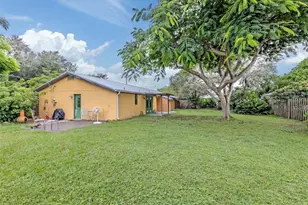 990 Florence St, Nokomis, FL 34275 - Photo 25
