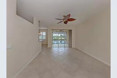 940 Cooper Street #202, Venice, FL 34285 - Photo 5