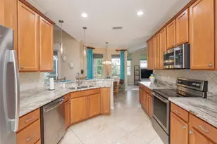 872 Clear Lake Dr, Englewood, FL 34223 - Photo 17