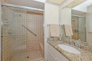1250 Waterside Ln, Venice, FL 34285 - Photo 19
