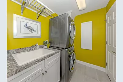 565 Fallbrook Drive, Venice, FL 34292 - Photo 29