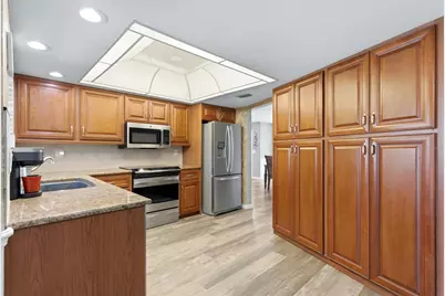 1714 Coral Sands Court, Venice, FL 34293 - Photo 13