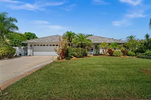 518 Dover Dr S, Englewood, FL 34223 - Photo 1