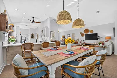 836 Connemara Circle, Venice, FL 34292 - Photo 7