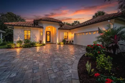 836 Connemara Circle, Venice, FL 34292 - Photo 1