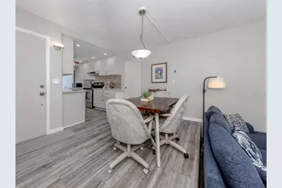 1555 Tarpon Center Drive #140, Venice, FL 34285 - Photo 3
