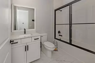 20388 Galileo Pl, Venice, FL 34293 - Photo 31