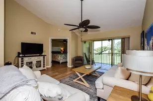 433 Cerromar Ln, Venice, FL 34293 - Photo 7