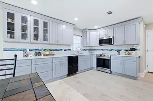 13625 Veronica Dr, Hudson, FL 34667 - Photo 19
