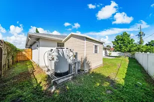 217 San Carlos Ave, North Port, FL 34287 - Photo 47