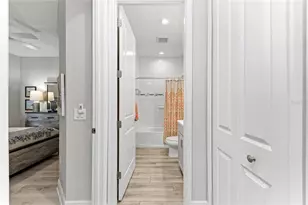 21609 Lake Placid Wy, Venice, FL 34293 - Photo 35