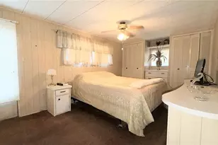 864 S Green Cir, Venice, FL 34285 - Photo 7