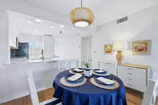 427 Cerromar Ln, Venice, FL 34293 - Photo 15