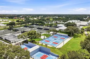 427 Cerromar Ln, Venice, FL 34293 - Photo 63