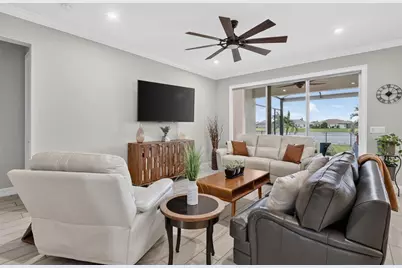11802 Sistine Lane, Venice, FL 34293 - Photo 7