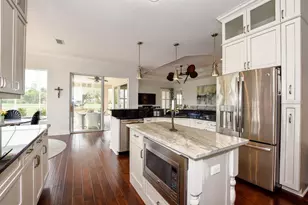 1580 Lancashire Dr, Venice, FL 34293 - Photo 15