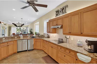 1848 Lancashire Drive #1848, Venice, FL 34293 - Photo 15