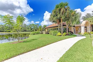 8352 Canary Palm Ct, Sarasota, FL 34238 - Photo 71