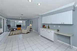 1612 Vikki Ct, Venice, FL 34293 - Photo 11