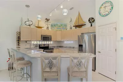 219 Rio Terra, Venice, FL 34285 - Photo 19
