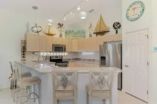 219 Rio Terra, Venice, FL 34285 - Photo 19