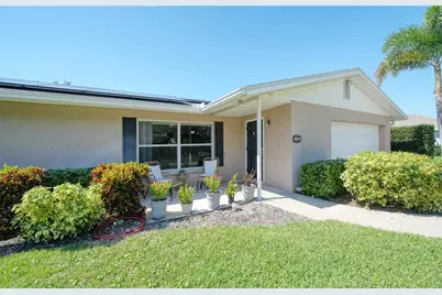 2304 50th Street W, Bradenton, FL 34209 - Photo 3