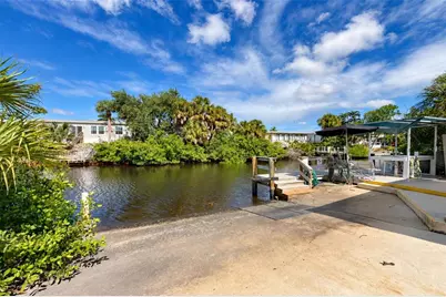 39 Crown Point Drive, Nokomis, FL 34275 - Photo 3