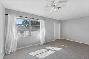 220 Colonia Ln E, Nokomis, FL 34275 - Photo 33